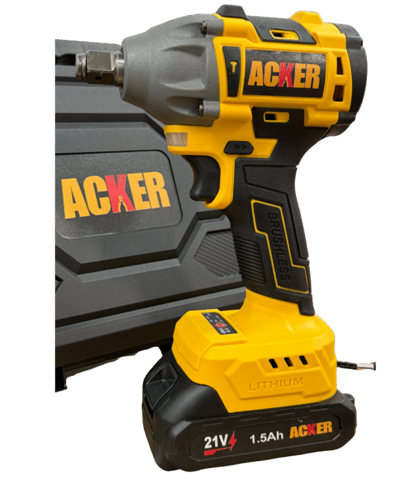 Primer plano de la llave de impacto Acker Tools 320Nm, destacando su diseño compacto, carcasa robusta y calidad de construcción.