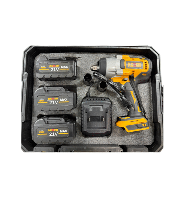 Llave de impacto inalámbrica Acker Tools 700Nm con estuche, 3 baterías de 21V 4.0Ah y cargador rápido, ideal para talleres mecánicos y trabajos de alto torque.
