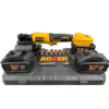 Llave de trinquete inalámbrica Acker Tools de 21V y 130Nm junto a sus 3 baterías de litio de 3.0Ah, ideal para trabajos profesionales continuos y exigentes.
