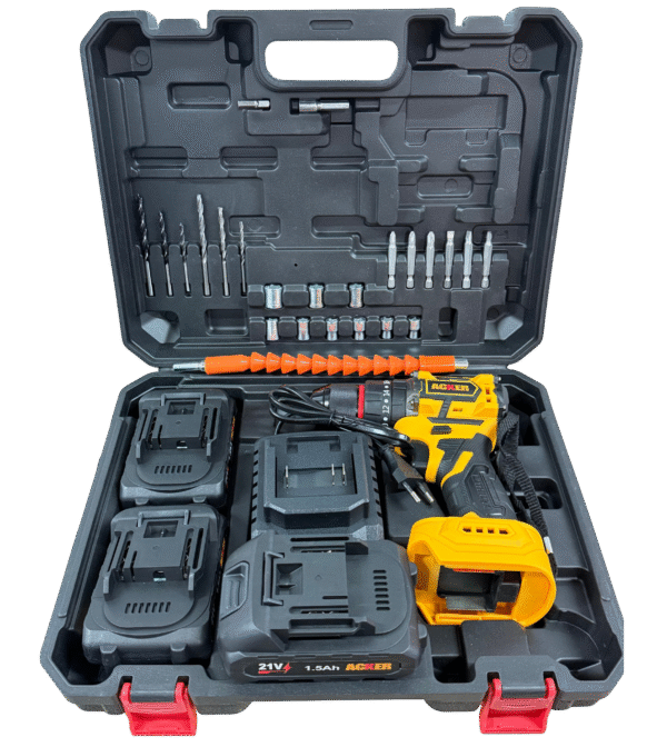 Taladro inalámbrico Acker Tools 21V con maleta abierta, mostrando sus 3 baterías, cargador y accesorios incluidos en el kit.